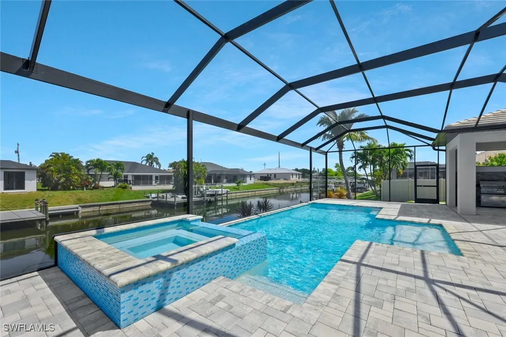 2017 SW 31st Terrace Cape Coral FL 33914