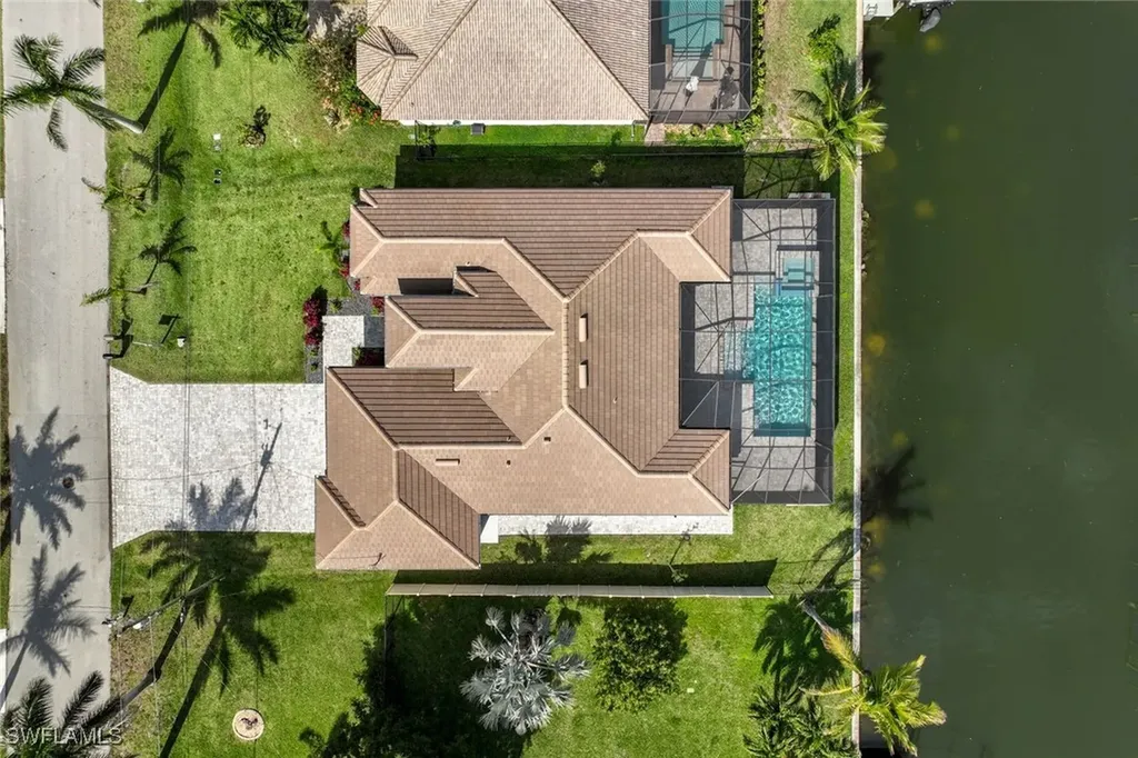 2017 SW 31st Terrace Cape Coral FL 33914