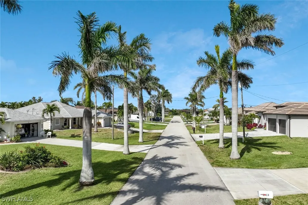 2017 SW 31st Terrace Cape Coral FL 33914