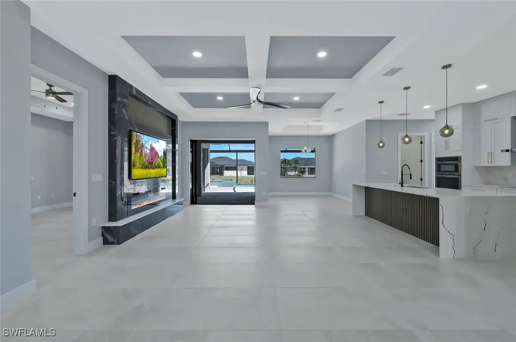 2017 SW 31st Terrace Cape Coral FL 33914