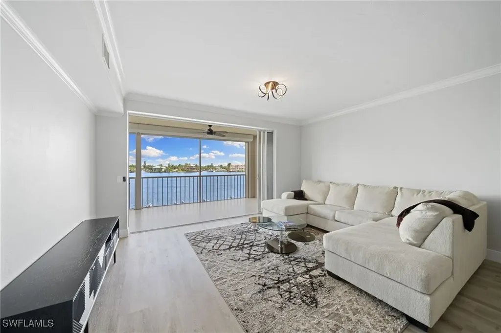 9700 Gulf Shore Drive Naples FL 34108