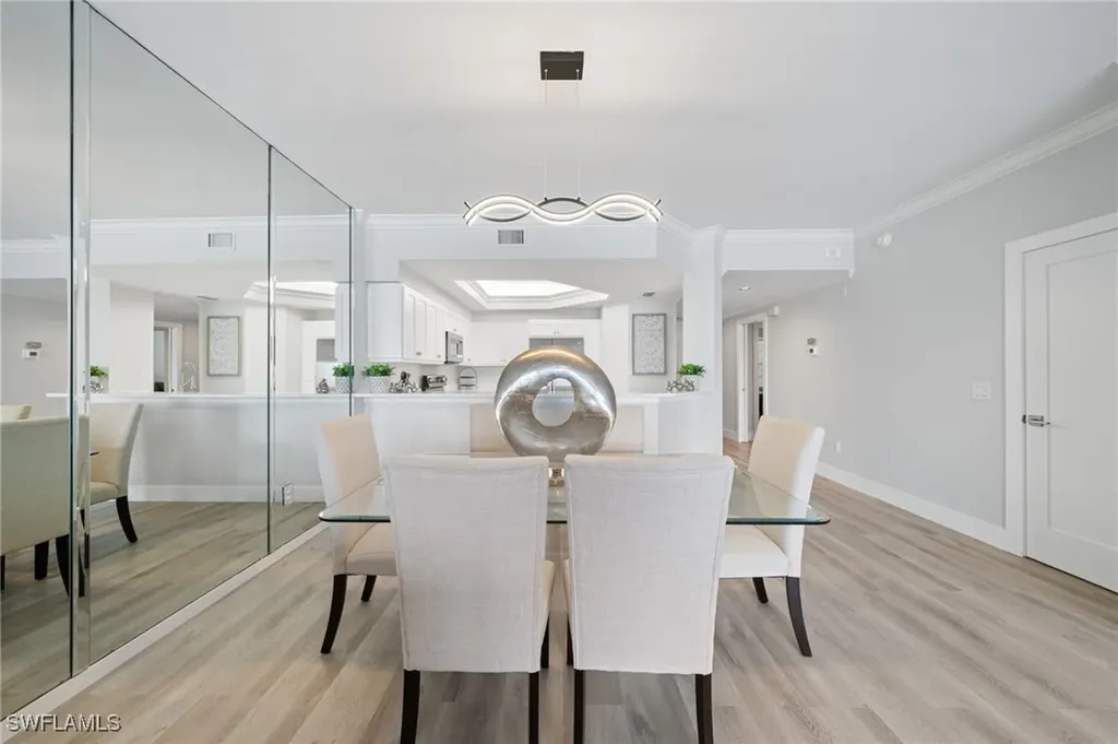 9700 Gulf Shore Drive Naples FL 34108