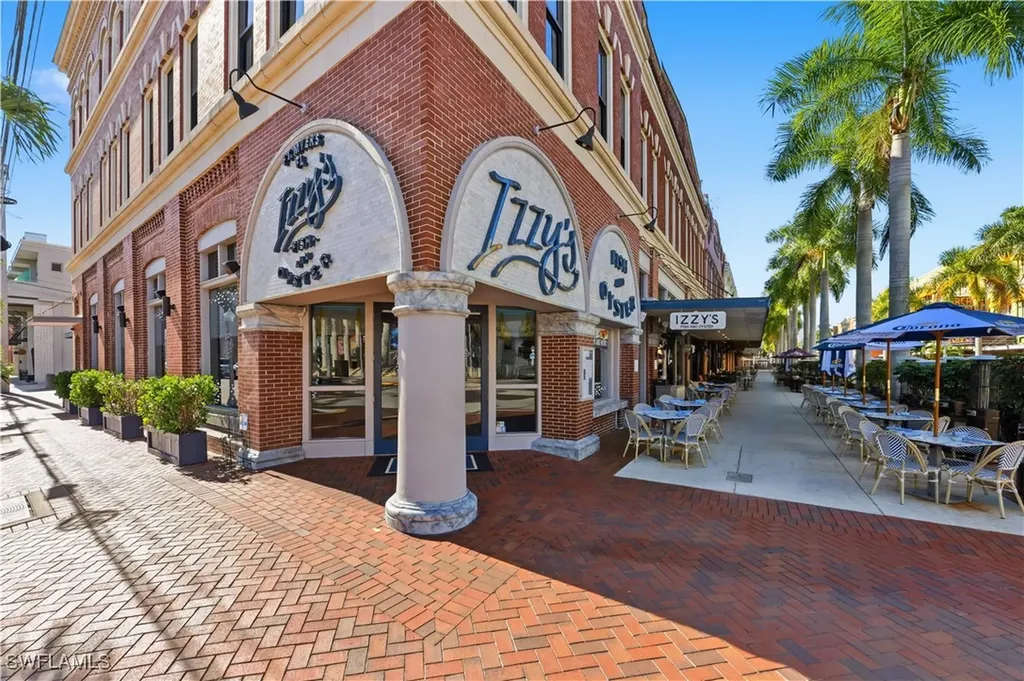 2260 1st Street Fort Myers FL 33901