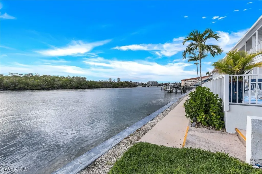 1170 Edington Place Marco Island FL 34145