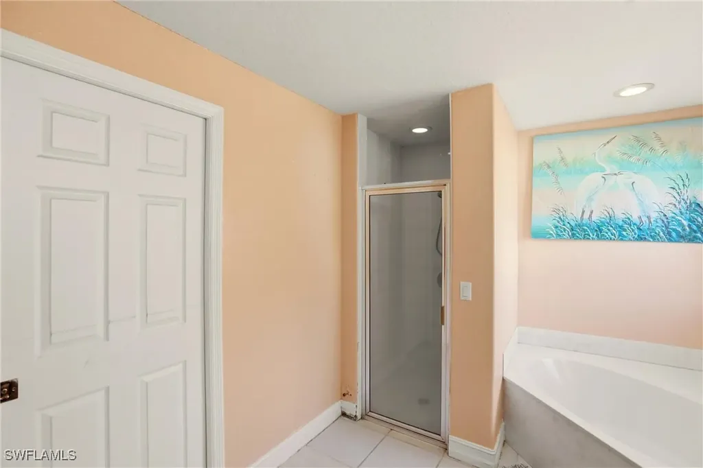 130 6th Street NE Naples FL 34120
