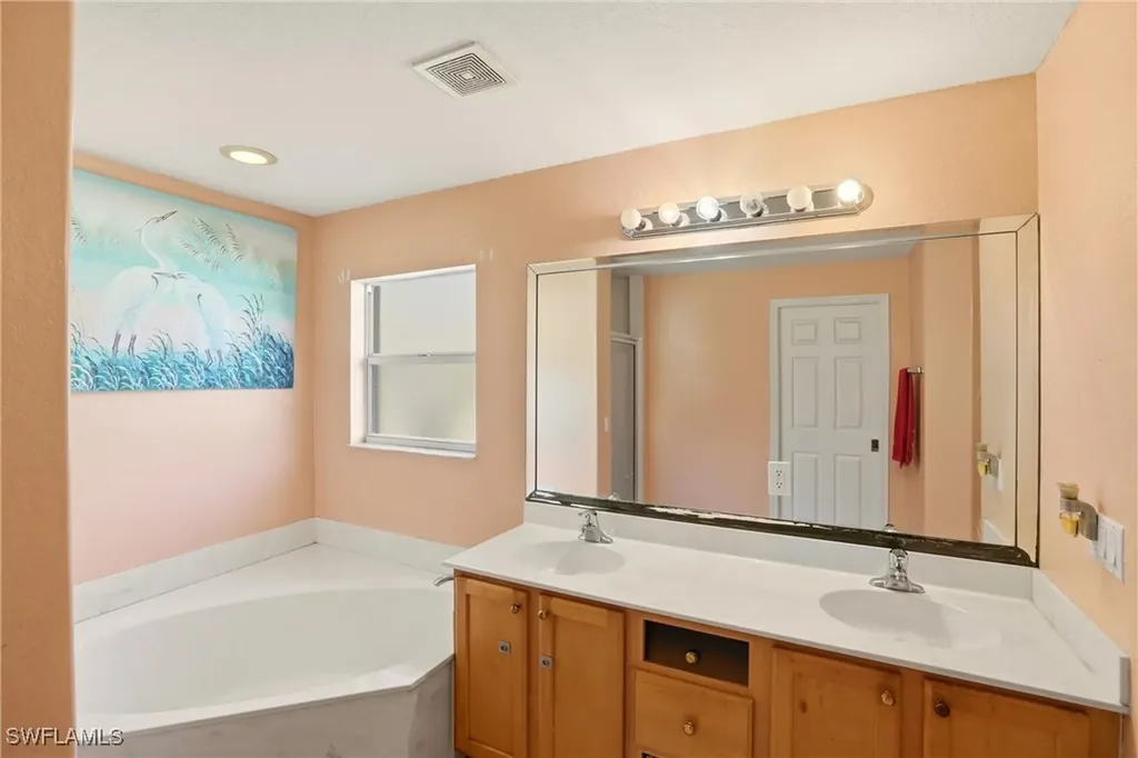 130 6th Street NE Naples FL 34120