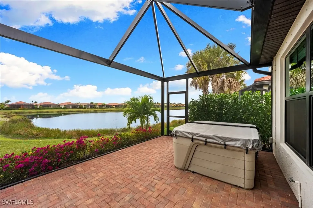 1511 Oceania Drive S Naples FL 34113