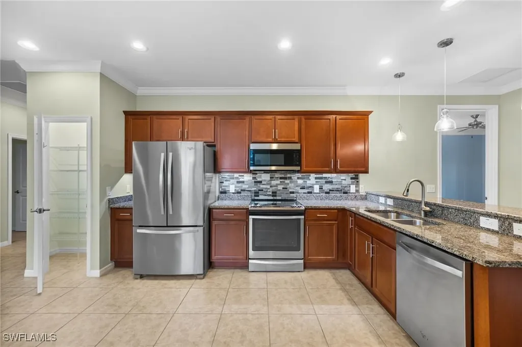 1511 Oceania Drive S Naples FL 34113
