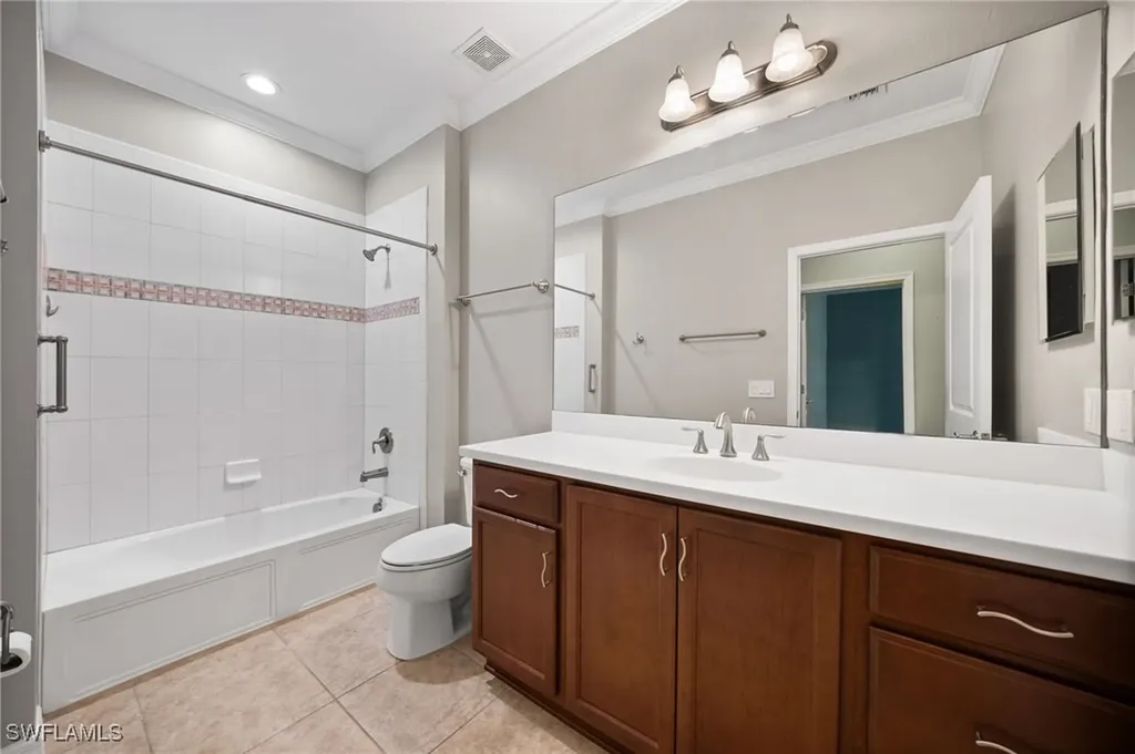1511 Oceania Drive S Naples FL 34113