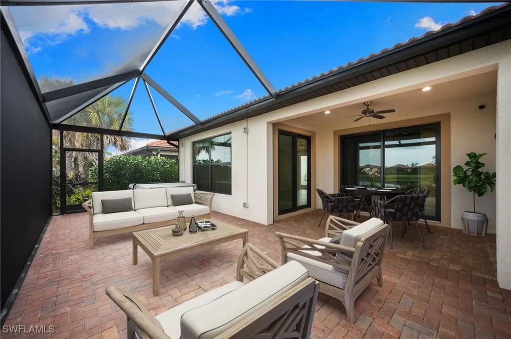1511 Oceania Drive S Naples FL 34113