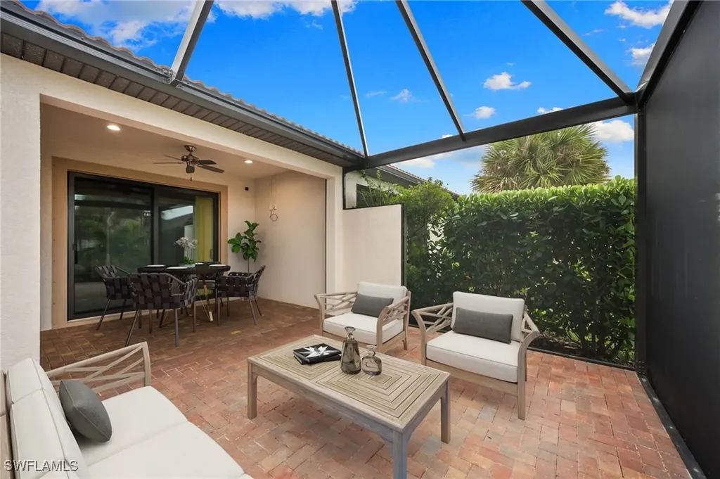 1511 Oceania Drive S Naples FL 34113