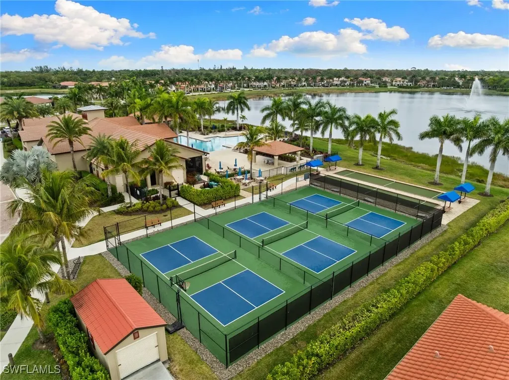 1511 Oceania Drive S Naples FL 34113