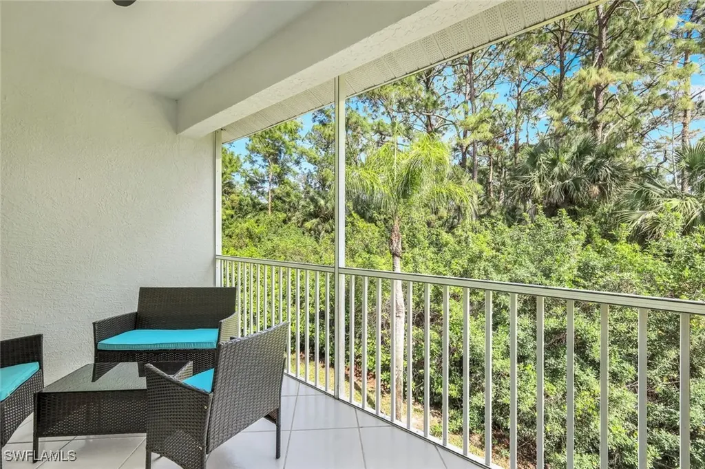 650 Luisa Lane Naples FL 34104