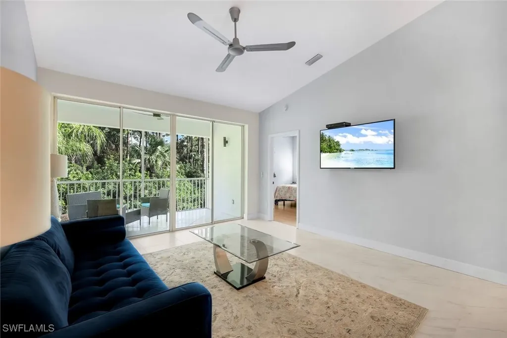 650 Luisa Lane Naples FL 34104