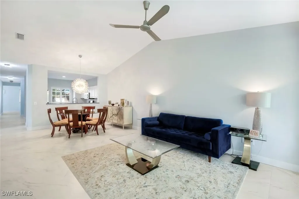 650 Luisa Lane Naples FL 34104