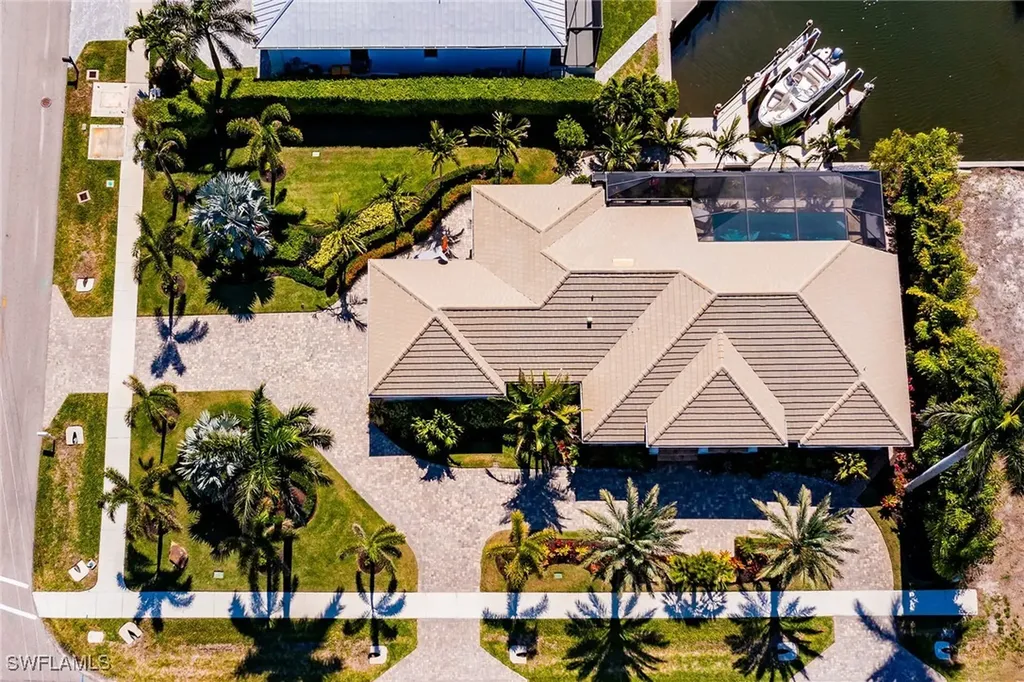 1015 Goldenrod Avenue Marco Island FL 34145