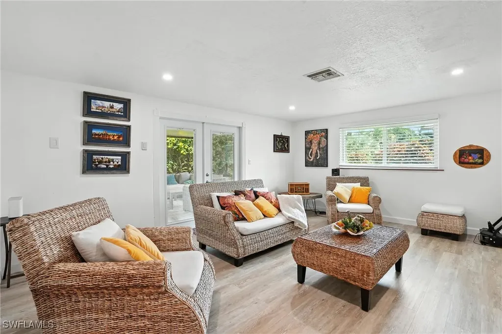 3571 Santiago Way Naples FL 34105