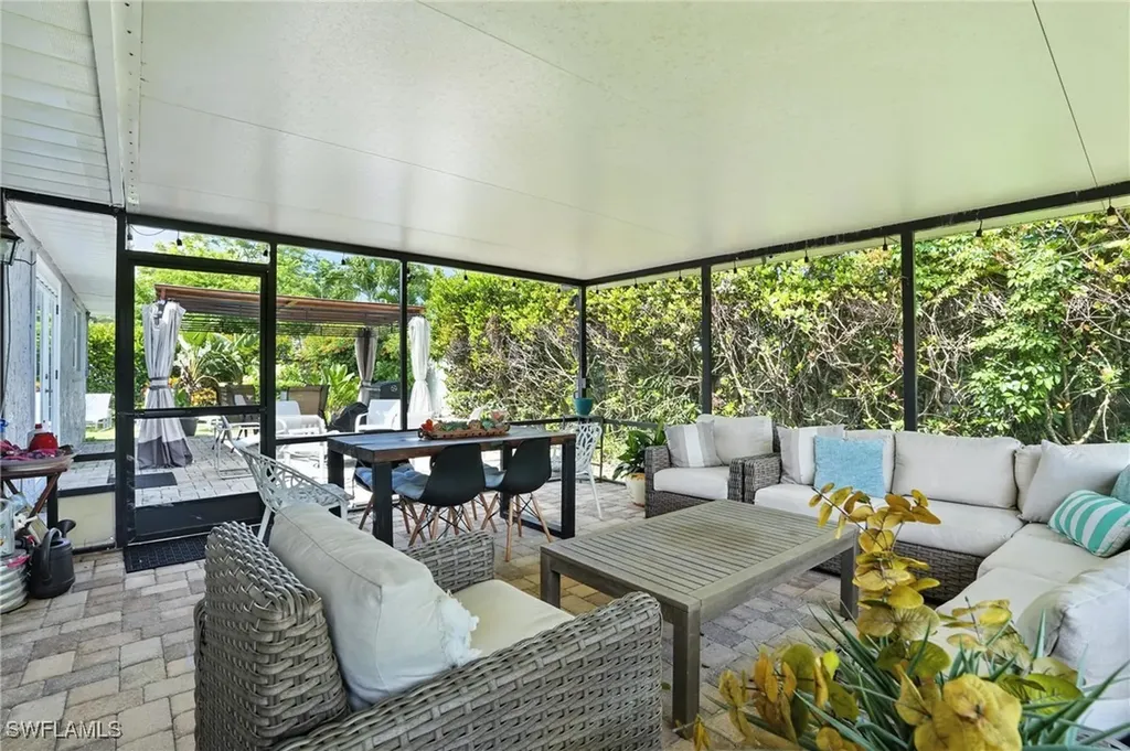 3571 Santiago Way Naples FL 34105
