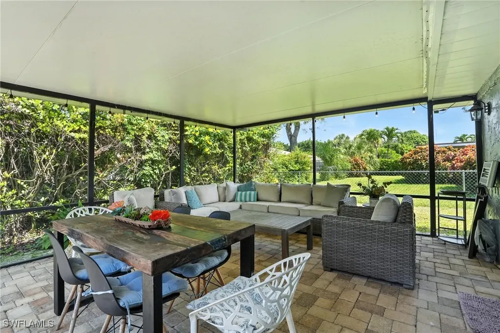 3571 Santiago Way Naples FL 34105