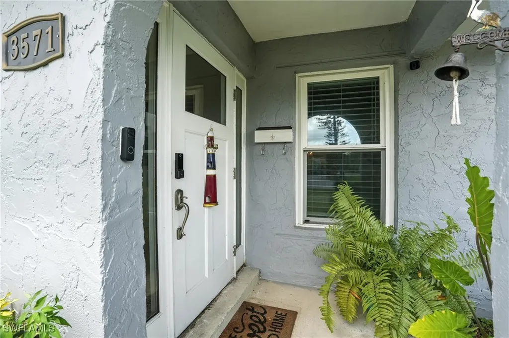 3571 Santiago Way Naples FL 34105
