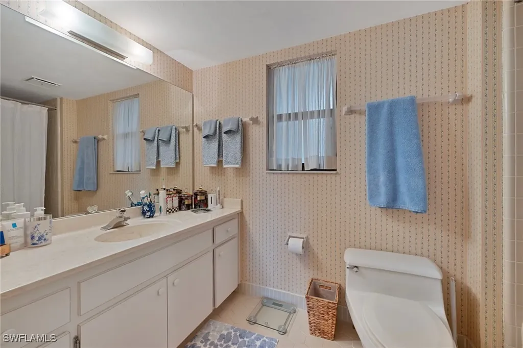 1014 Wildwood Lane Naples FL 34105