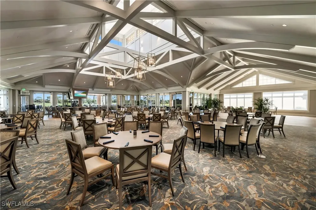 1014 Wildwood Lane Naples FL 34105