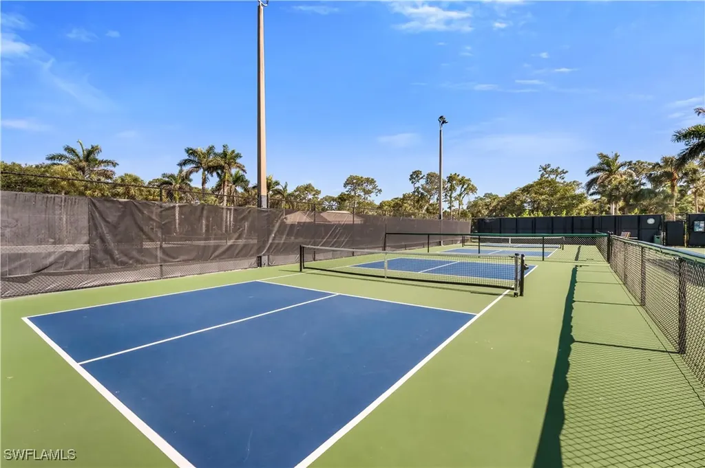 1014 Wildwood Lane Naples FL 34105