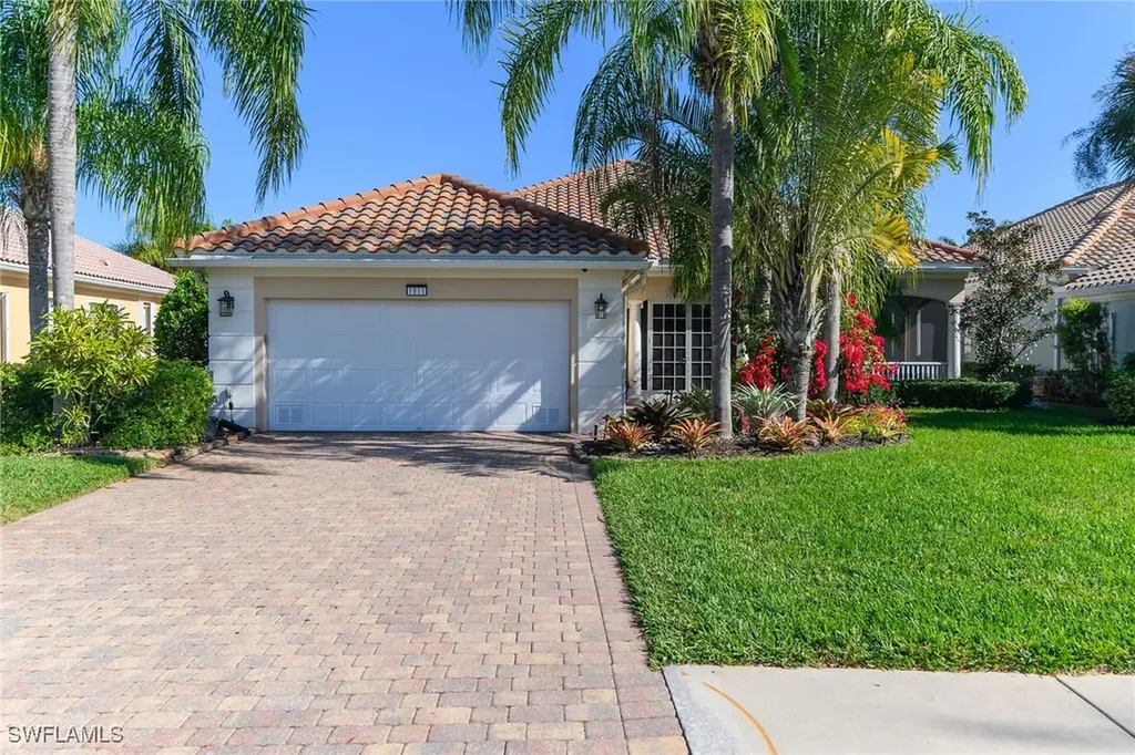7911 Portofino Court Naples FL 34114