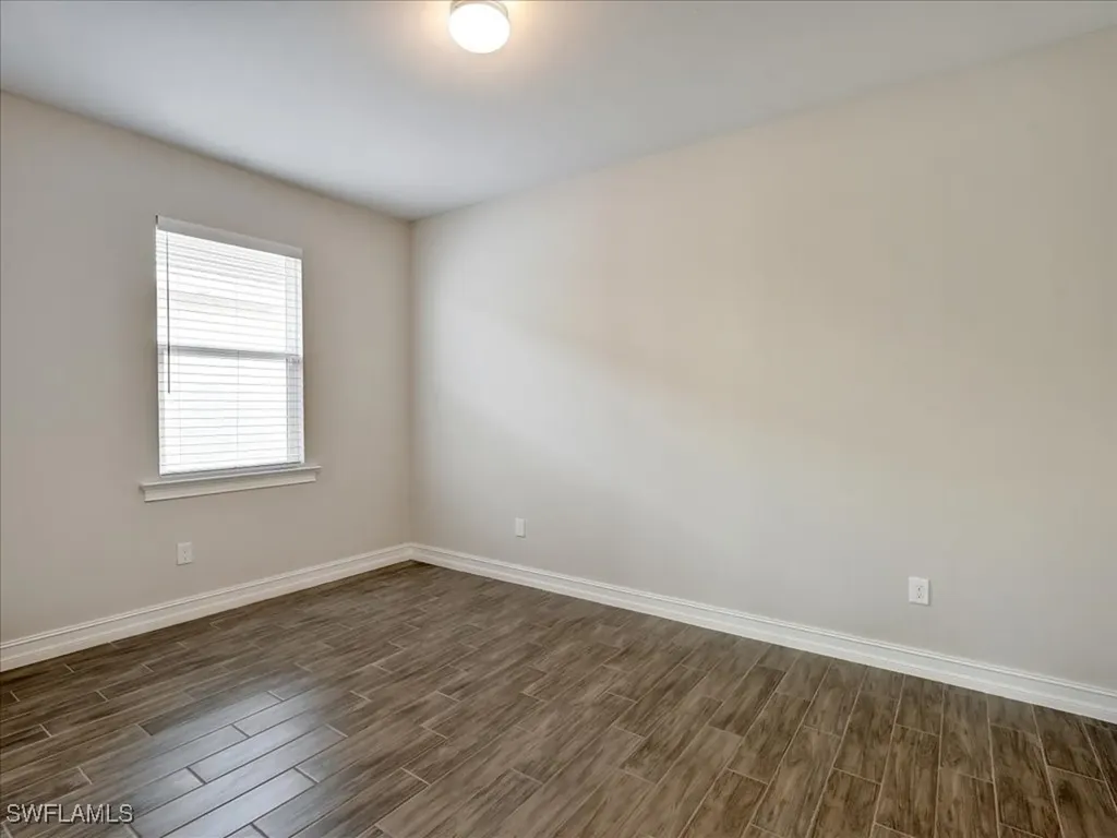 999 Enbrook Loop Naples FL 34114