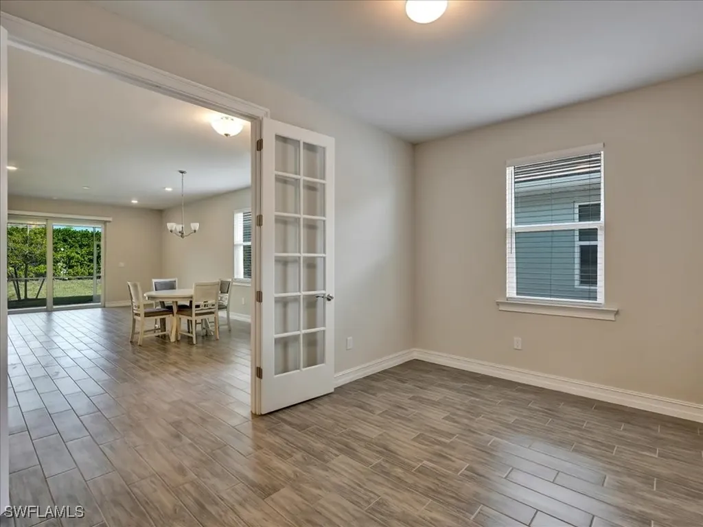 999 Enbrook Loop Naples FL 34114