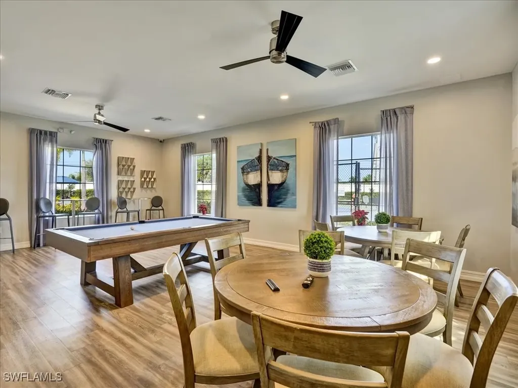 999 Enbrook Loop Naples FL 34114