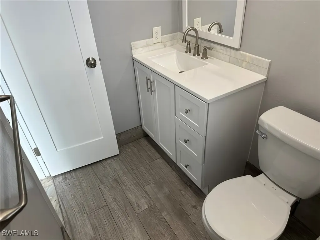 9805/9807 Montana Court Bonita Springs FL 34135