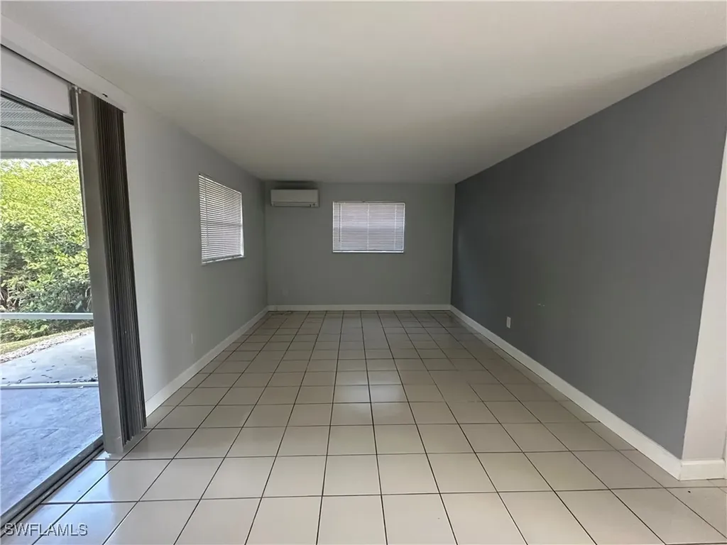 9805/9807 Montana Court Bonita Springs FL 34135