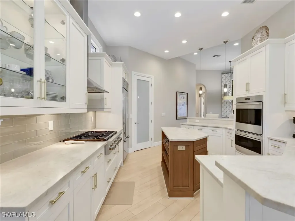 8862 Shenendoah Circle Naples FL 34113