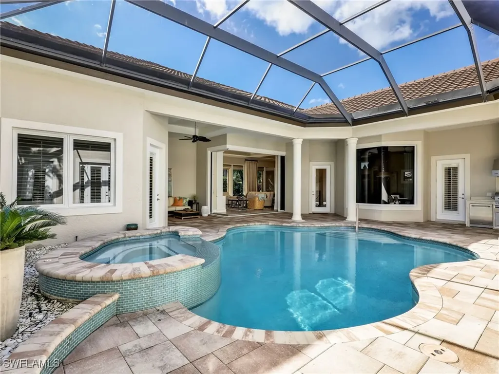 8862 Shenendoah Circle Naples FL 34113