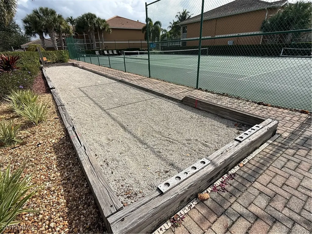 1076 Winding Pines Circle Cape Coral FL 33909