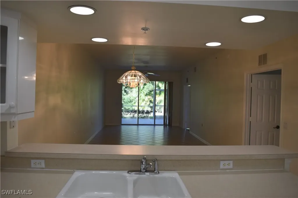 2350 Hidden Lake Court Naples FL 34112