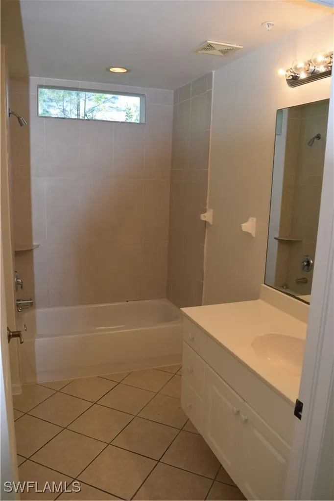 2350 Hidden Lake Court Naples FL 34112