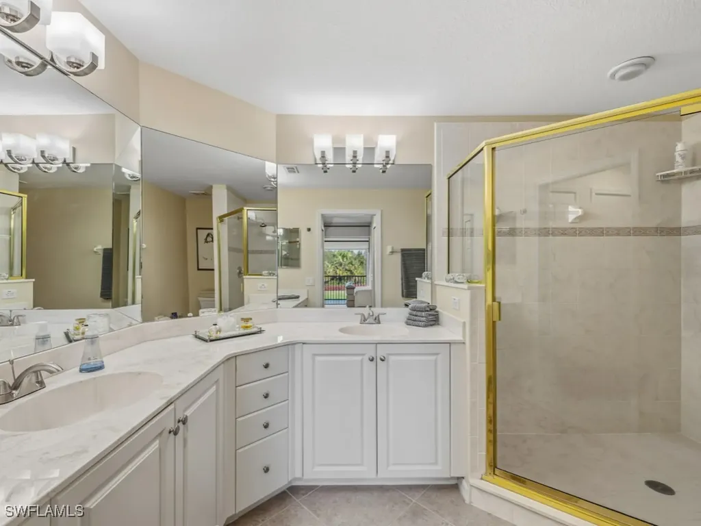 6095 Pinnacle Lane Naples FL 34110