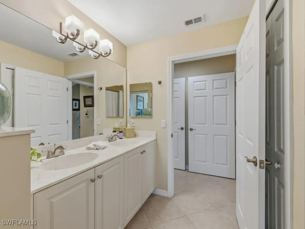 6095 Pinnacle Lane Naples FL 34110