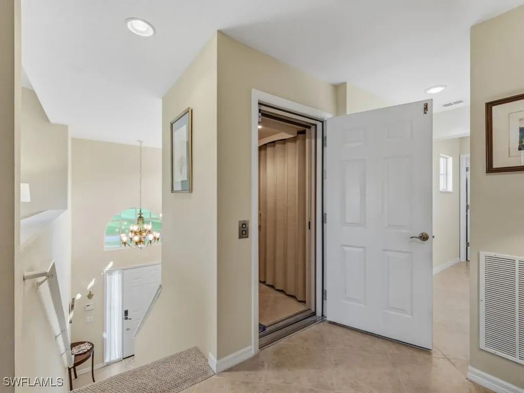 6095 Pinnacle Lane Naples FL 34110