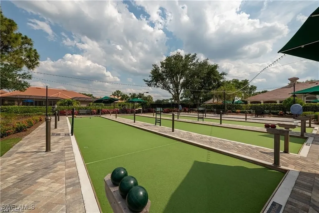 6095 Pinnacle Lane Naples FL 34110