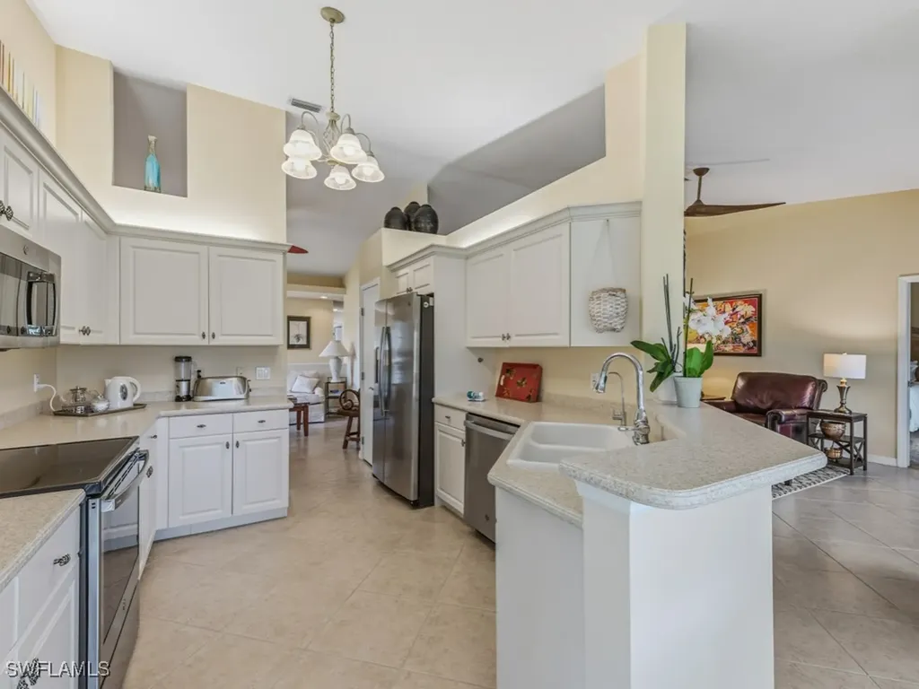 6095 Pinnacle Lane Naples FL 34110