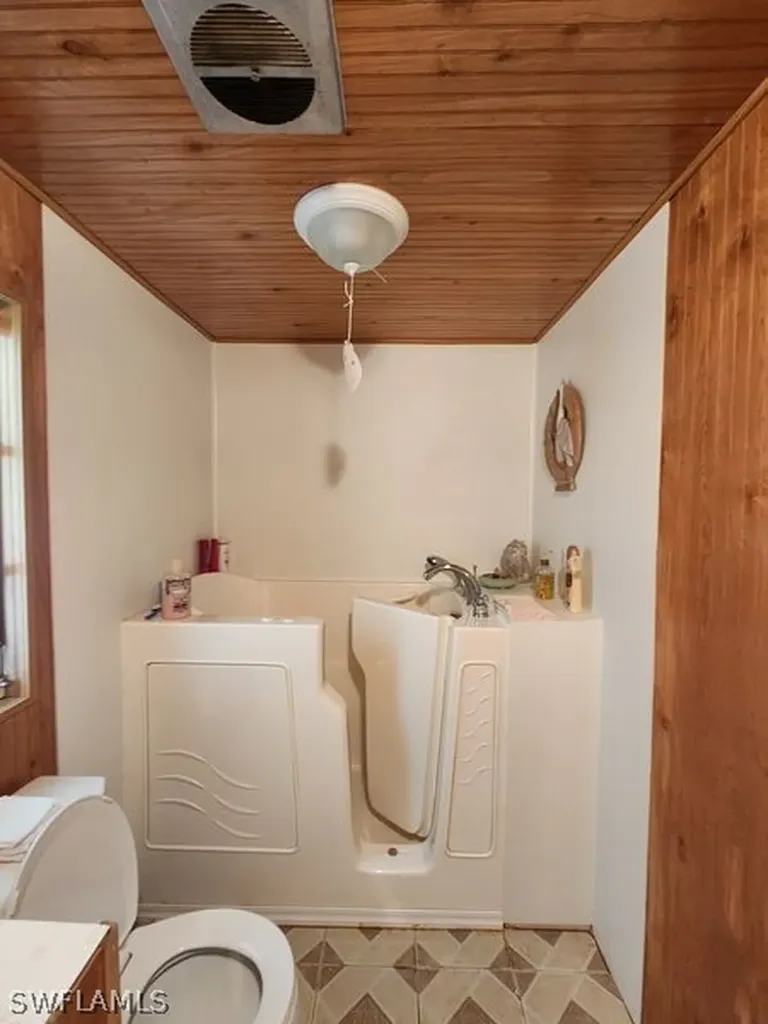 26256 Duchess Lane Bonita Springs FL 34135