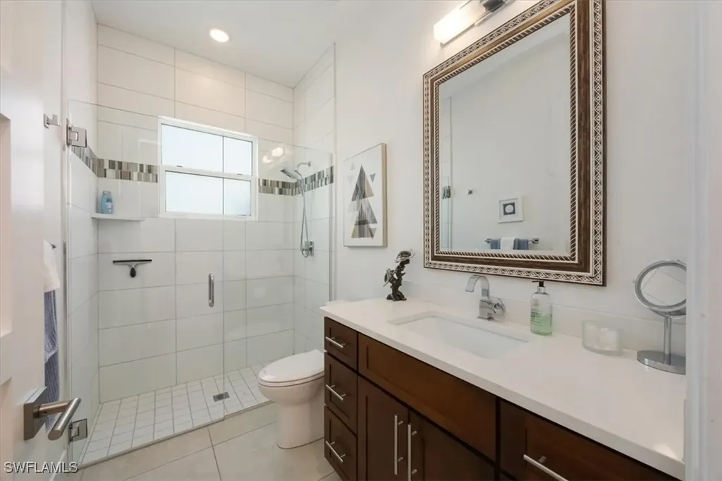 635 96th Avenue N Naples FL 34108