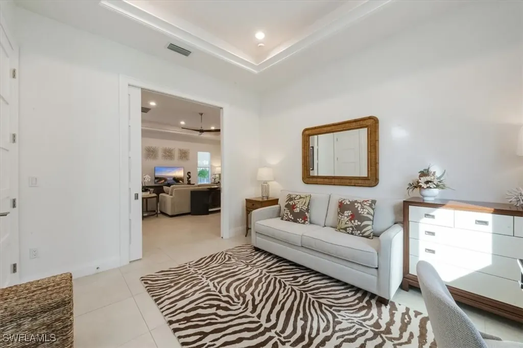 635 96th Avenue N Naples FL 34108