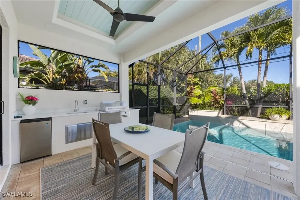 635 96th Avenue N Naples FL 34108