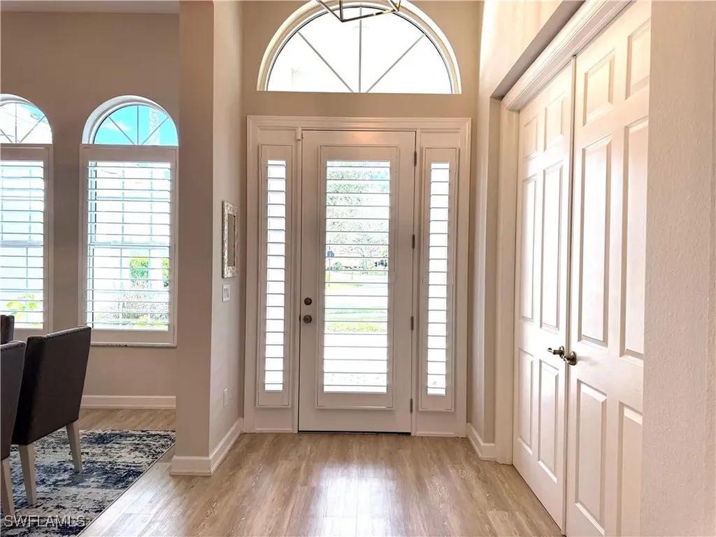 8868 Mustang Island Circle Naples FL 34113
