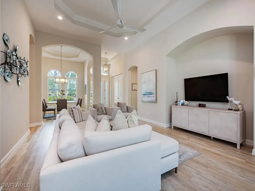 8868 Mustang Island Circle Naples FL 34113