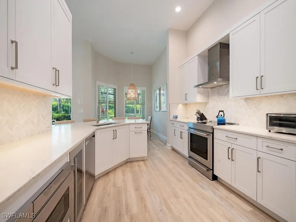 8868 Mustang Island Circle Naples FL 34113